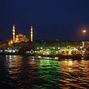 2* شقة فندقية White Beyaz Suites